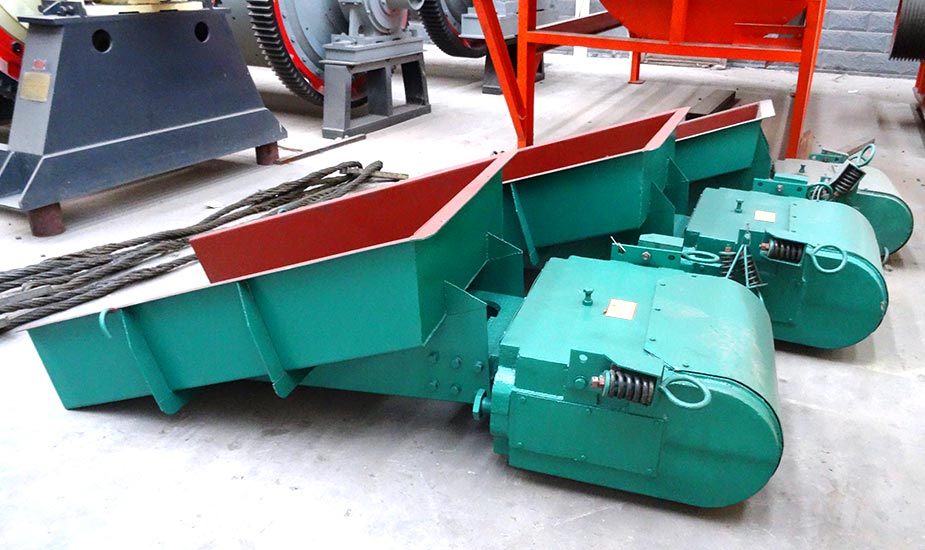 ����񶯸��ϻ�