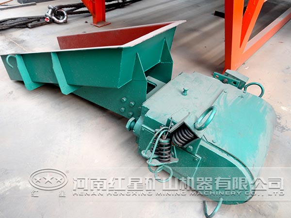 ����񶯸��ϻ�