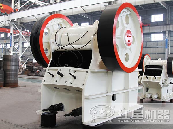 �ʽ�����