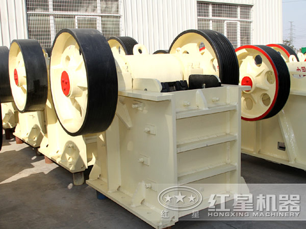 ���Ͷ���