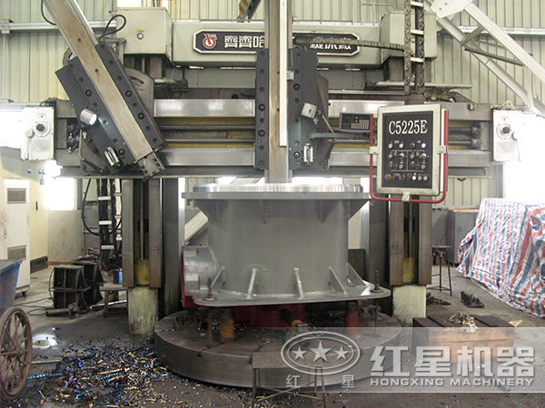 ���ʯԲ׶������ӹ�