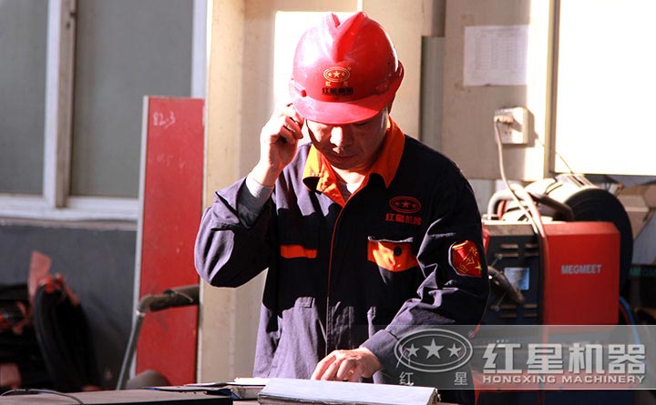 ȷ��ÿ̨�׻�羺����������