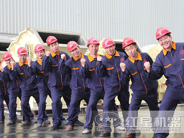 �׻�羺������Ϸ����񴫳�