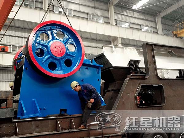 �ƶ�ʽ��ʽ����վʵ��