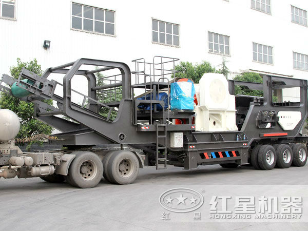 С�ͳ�����ʯ������չʾ