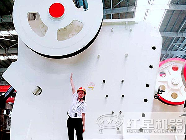 ϸ�����ʽ�����ʵ��