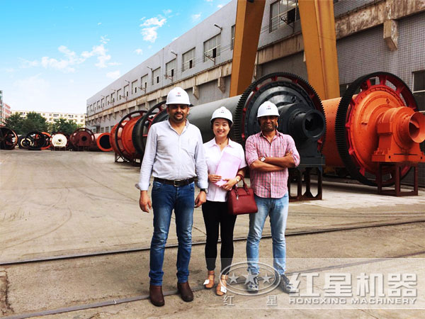 ��ͭ����ĥ���û��ι۳���