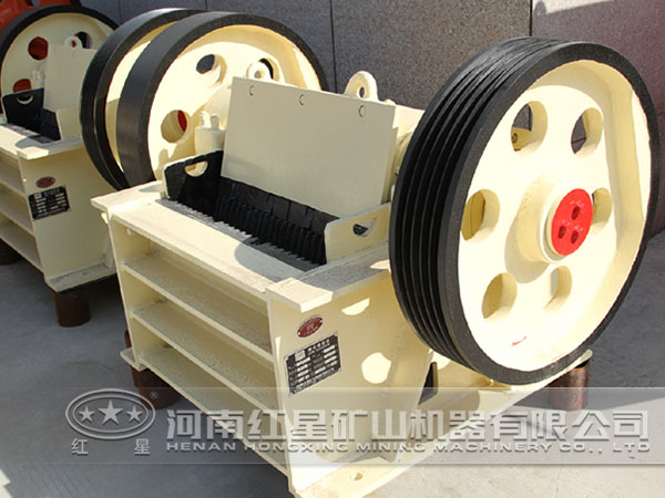 �ʽ�����