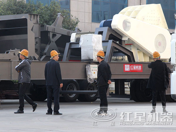 �ƶ�ʽ�������������豸�û��ι۳���ʵ��