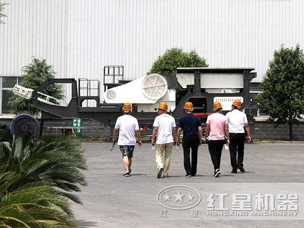 ʯͷ�ƶ�ʽ������ɰһ����û��ι��׻�羺��������ʵ��