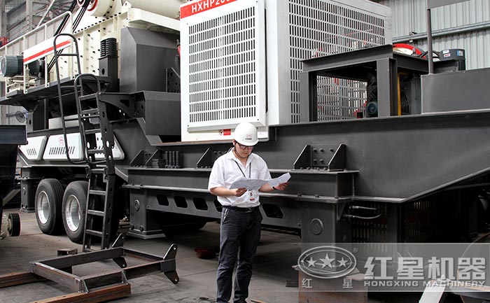 �û��ι��׻�羺�����ƶ���ʯ���豸����ʵ��