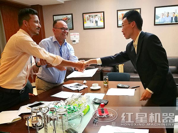 �׻�羺��е���û���ɺ��������˲��