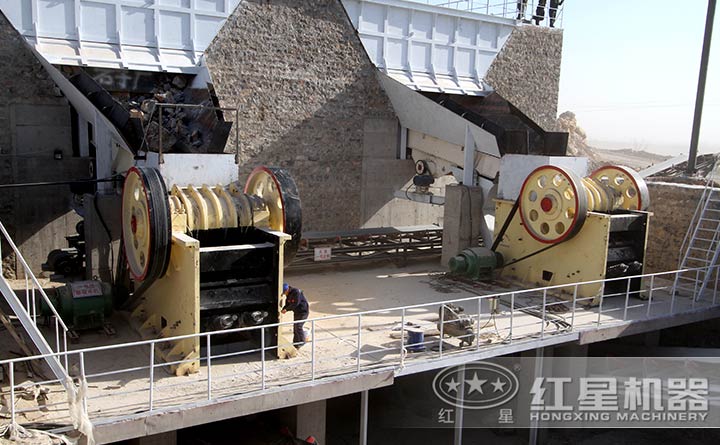 �ӱ��û�ʯͷ����������ֳ�