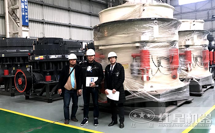 �׻�羺900Բ׶ʽ��ɰ���û��ι۳���