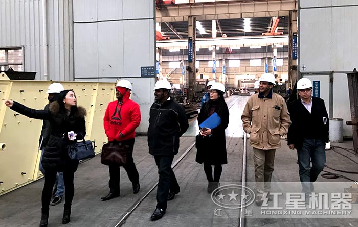 �û��ι��׻�羺��ʽ�������������