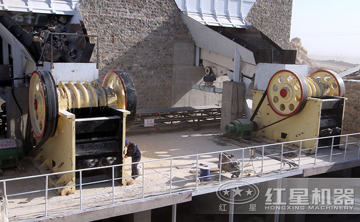 ���͹̶�ʽ��ʯ���豸�����ֳ�