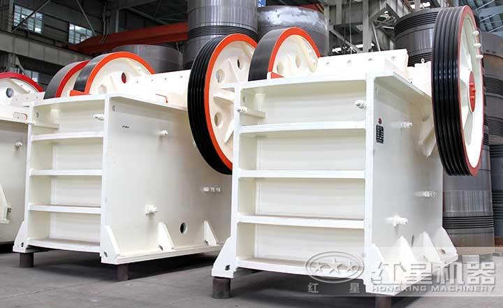 �ʽ�����