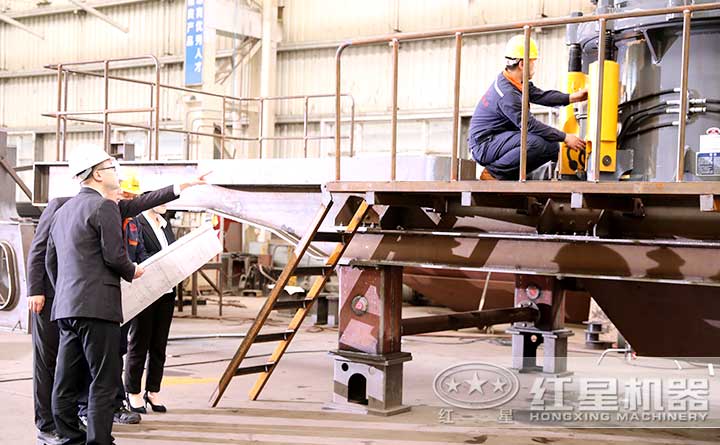 �����ƣ�רҵ���ƣ����������������