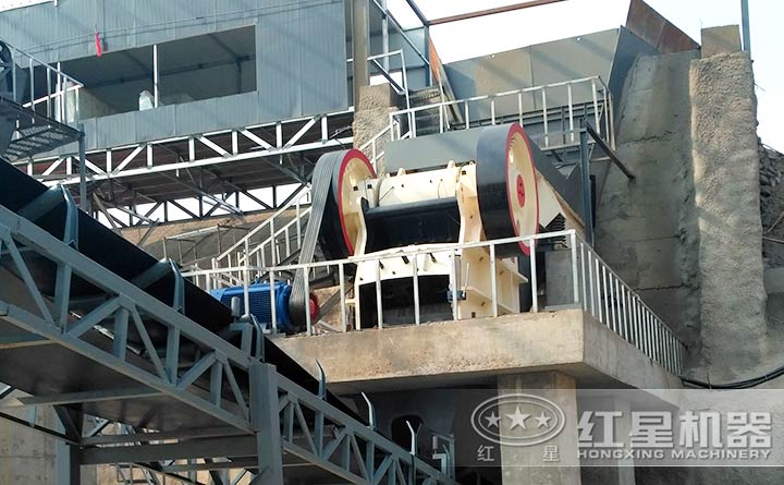 ͼΪ�׻�羺PE-1500��1800Һѹ��ƻ��ֳ�