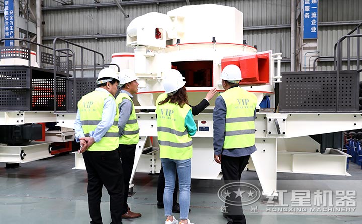 �׻�羺����ʯ��ɰ���������ͻ����ڿ���