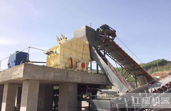 反击破碎机现场 反击破碎机现场