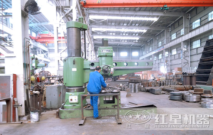 �׻�羺����ʯ�ϼӹ��豸��������