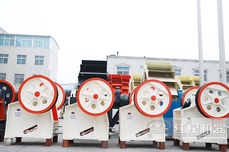 �ʽ�����