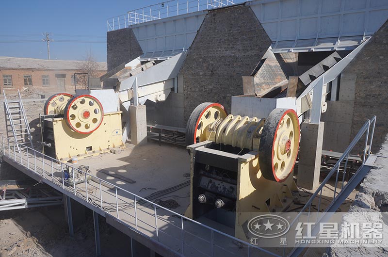 �ʽ�����